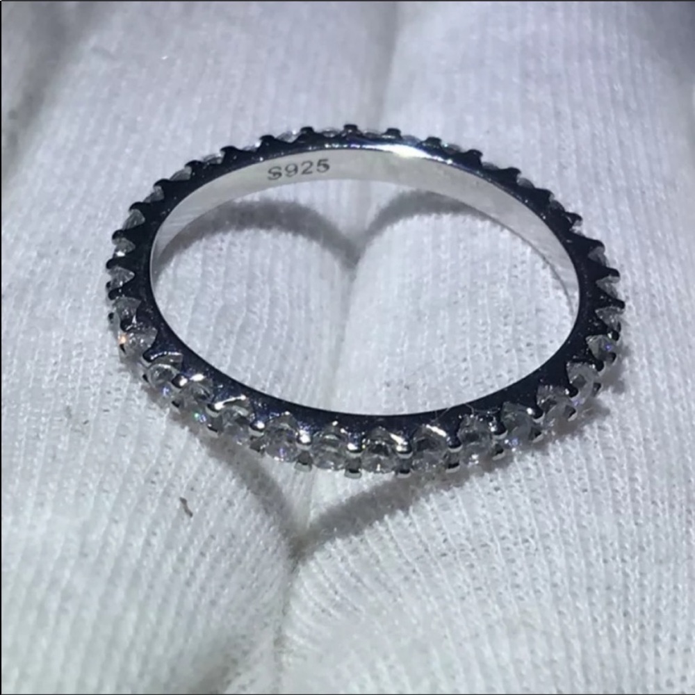 NEW 925 STERLING SILVER DIAMOND BAND RING - Picture 4 of 6